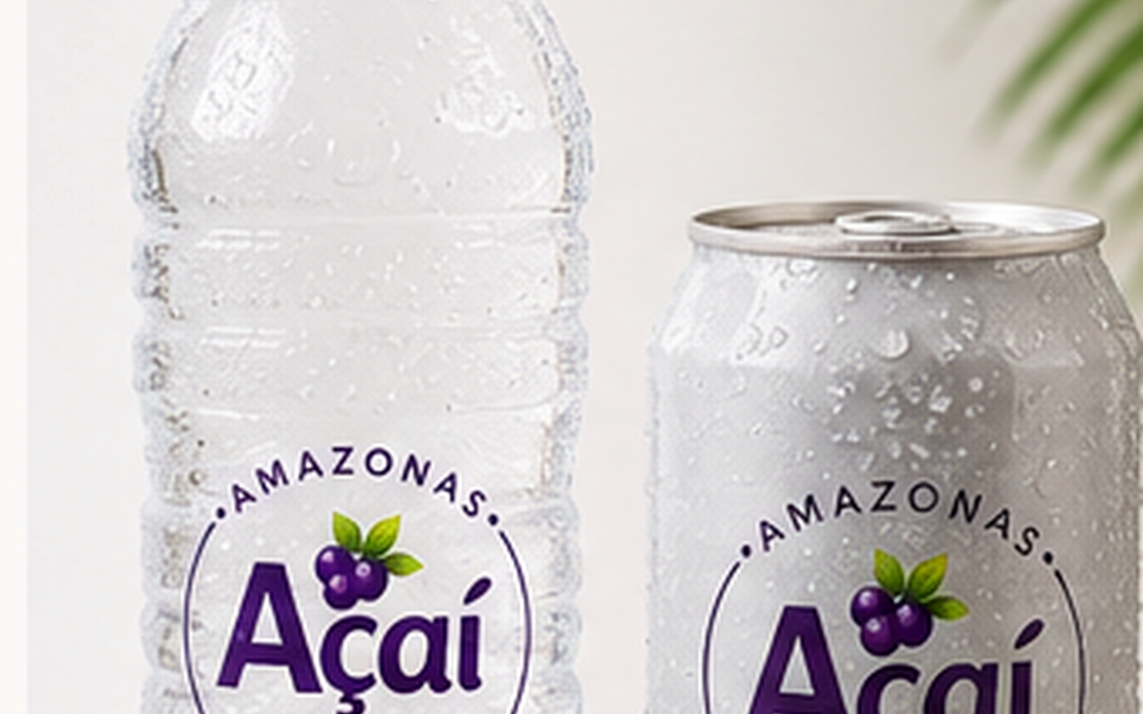 Agua y refrescos para acompañar pedidos de açaí